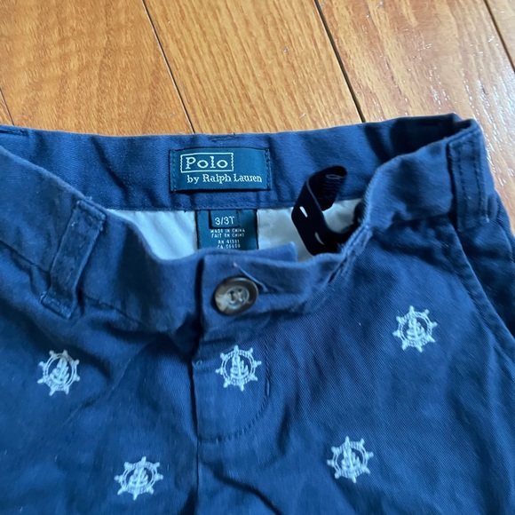 Ralph Lauren Shorts Size 3 - Picture 2 of 3